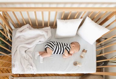 Bien choisir le lit de bébé